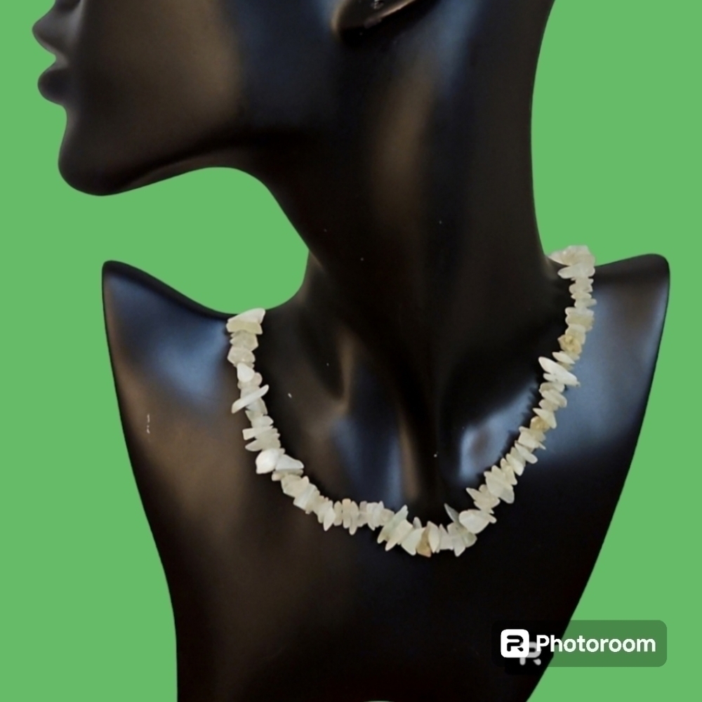 3/$30 Light Green Chip Gemstone Necklace